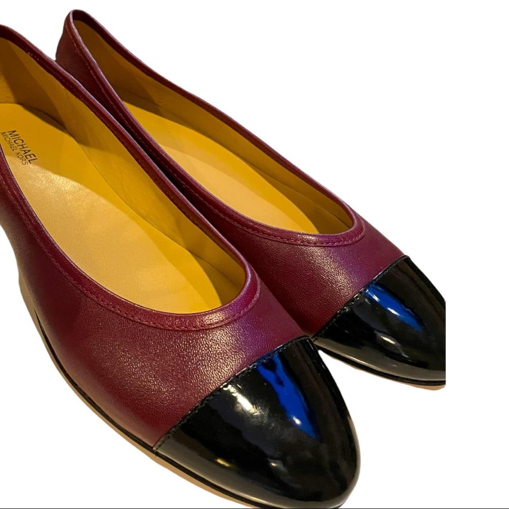 🆕Michael Kors SABRINA BALLET FLATS in Oxblood with box